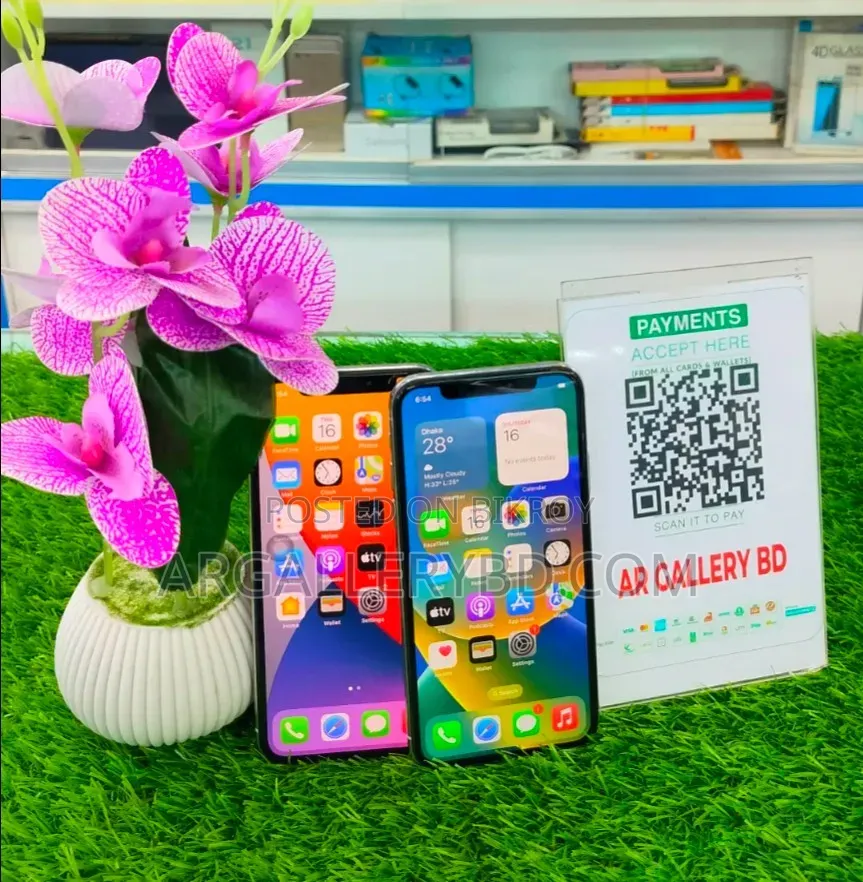 Apple iPhone X 256 GB White