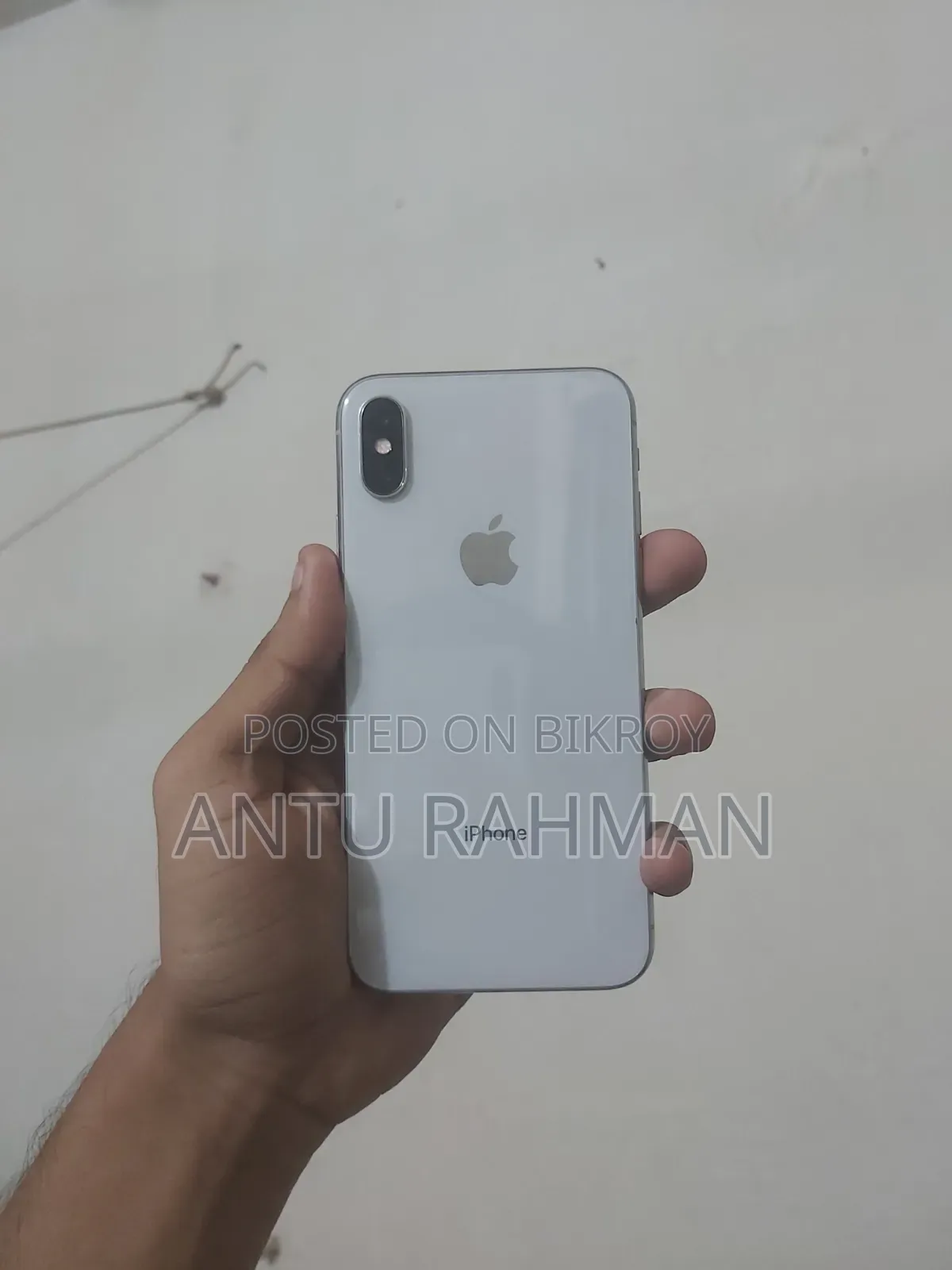 Apple iPhone X 64 GB White