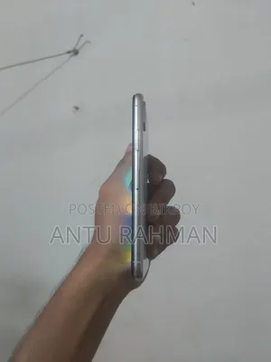 Apple iPhone X 64 GB White