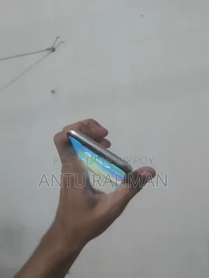 Apple iPhone X 64 GB White