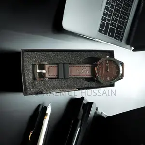 লাক্সারি মেনস ওয়াচ
