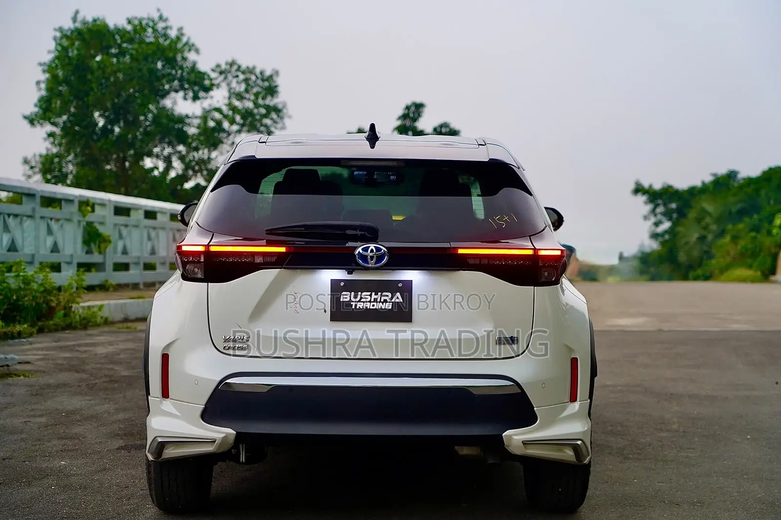 Toyota Yaris 2021 Pearl