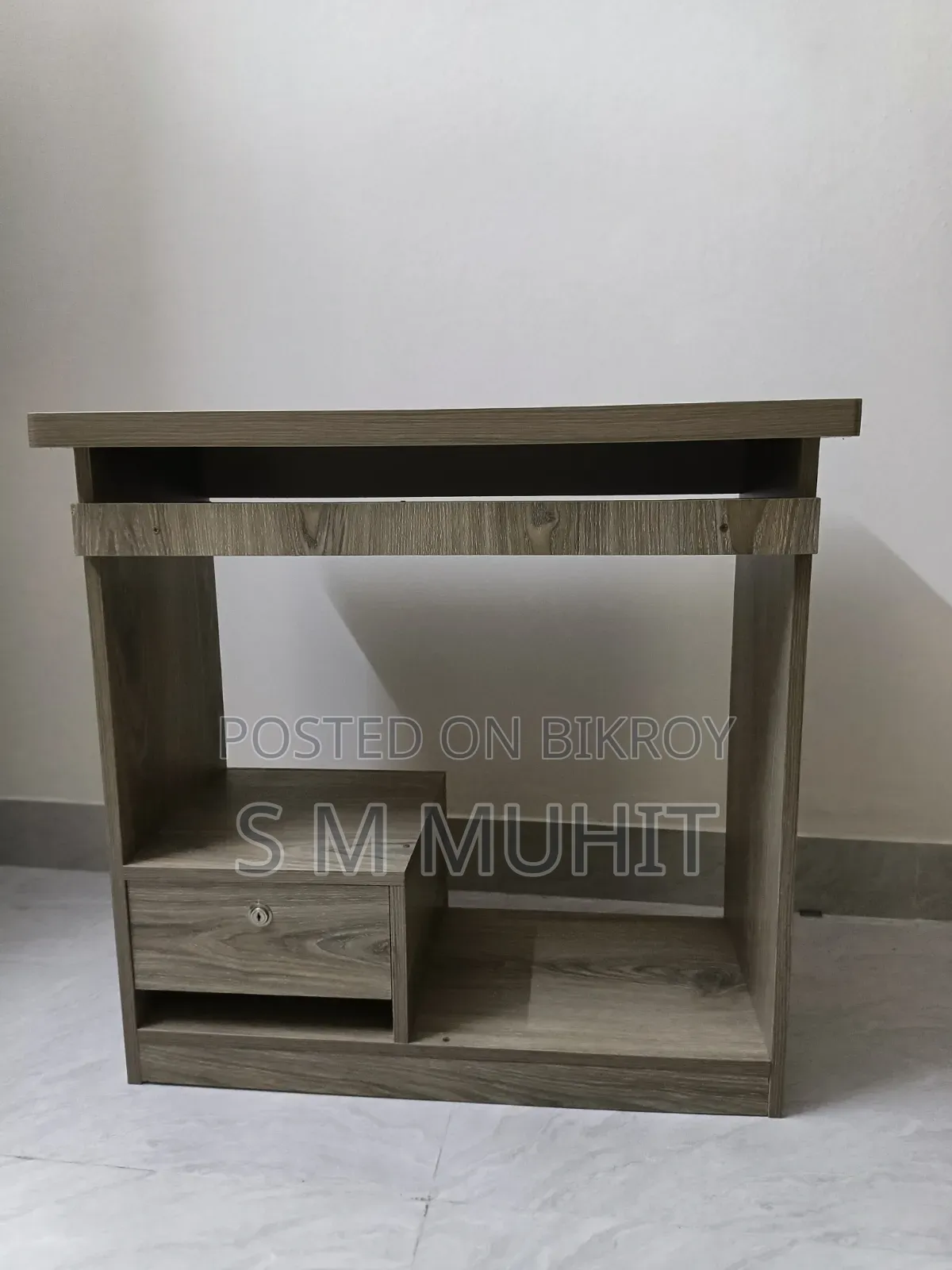 Computer Table