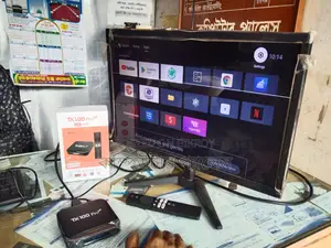 Google TV Card + 19 Inch Gigasonic Monitor