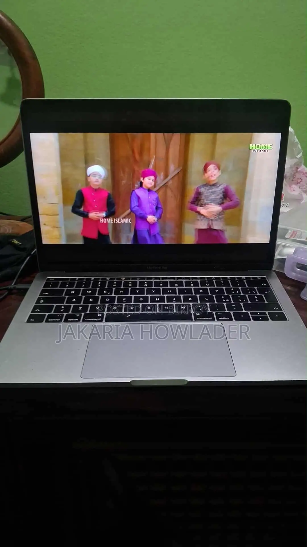 Laptop Apple MacBook Pro 2017 8GB Intel Core I5 HDD 128GB