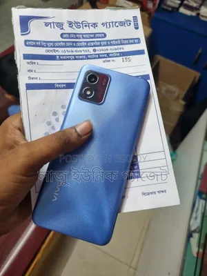 Vivo Y01 32 GB Blue