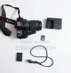 Canon 200 D