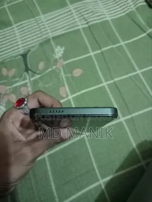 Vivo Y04 128 GB Black