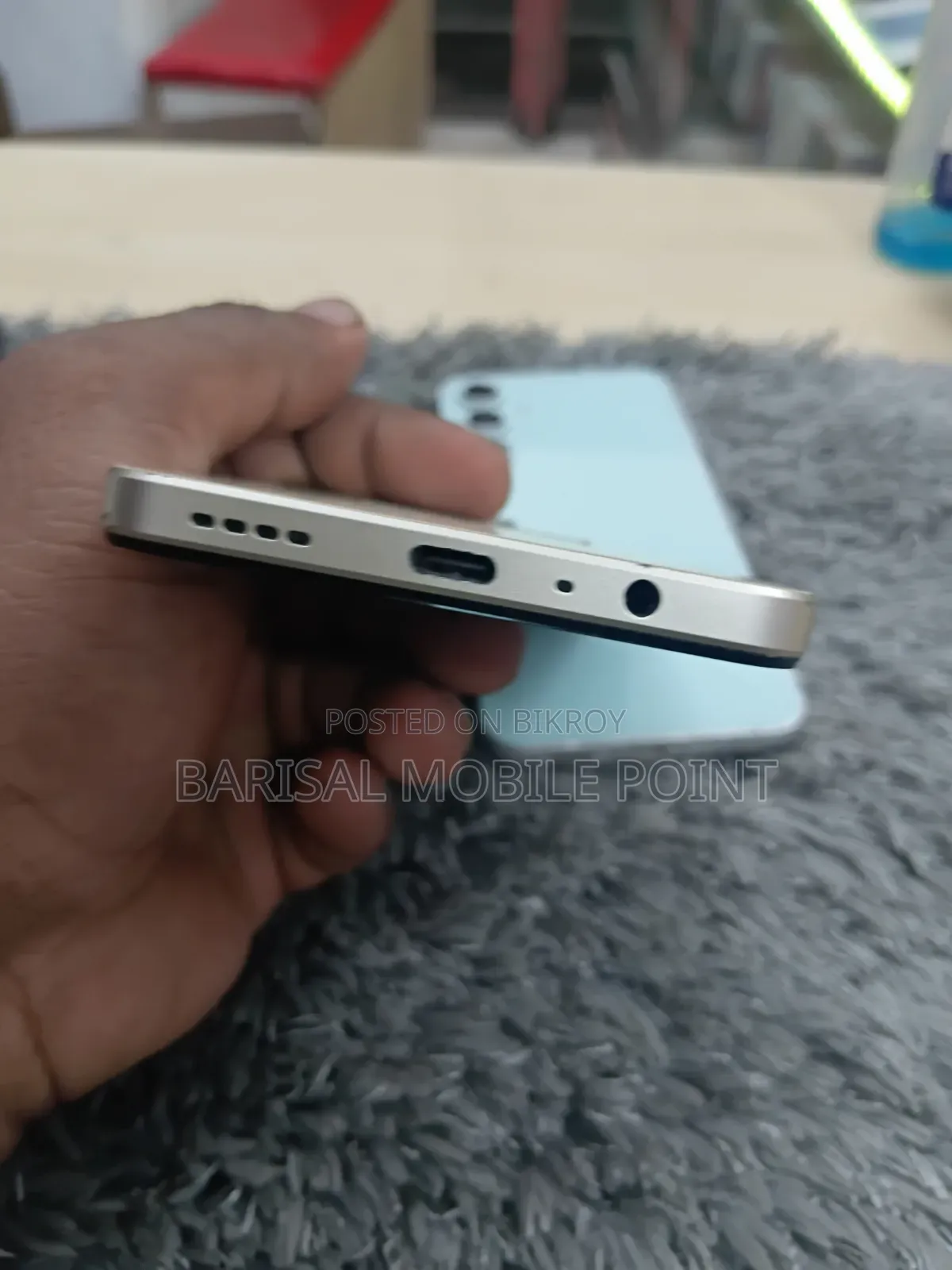 Realme 64 GB Gold