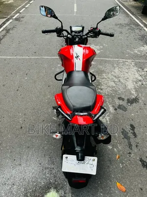 টিভিএস অ্যাপাচি ১৬০ ৪ভি ২০২২ রেড