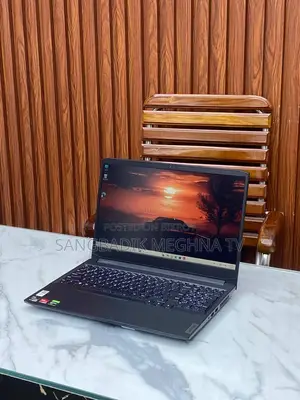 Laptop HP 3GB Intel SSD 256GB