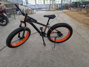 Hero 2025 Orange