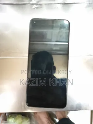 রিয়েলমি ৮ ৫জি ১২৮ জিবি হোয়াইট