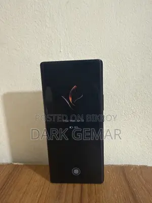 অনার ৬০০ ২৫৬ জিবি কালো
