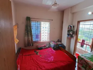 Apartment for rent for small family or working woman