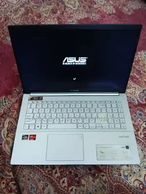 Laptop Asus 4GB Intel SSD 500GB