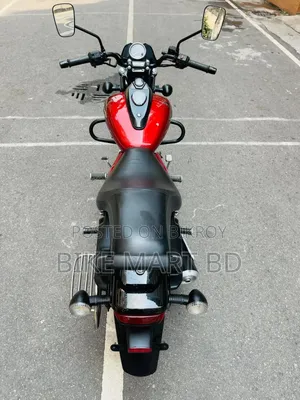 Bajaj Avenger 160 Street 2022 Red