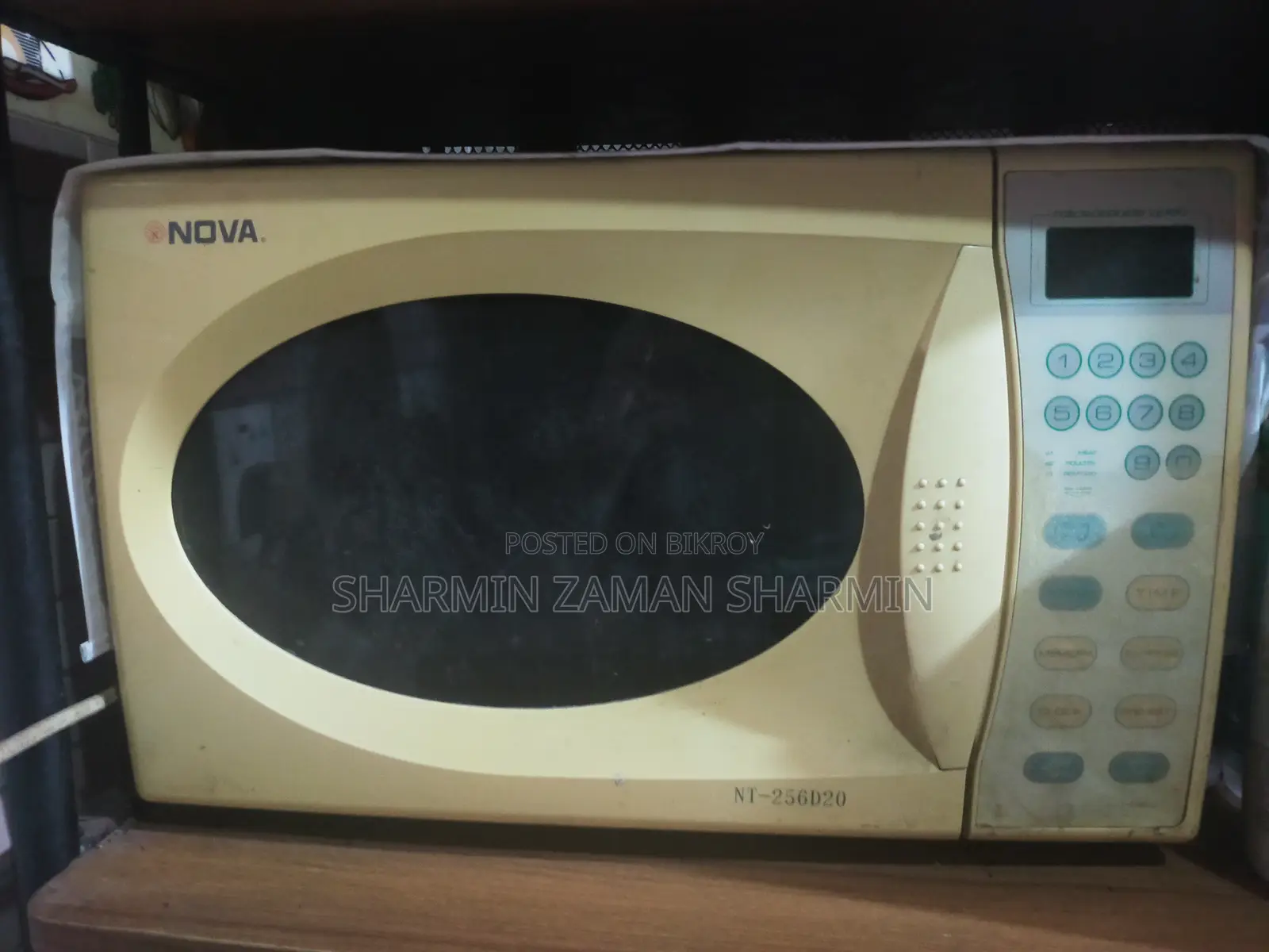 Microwave Oven Refurbished Can Do All Types of Cooking