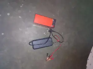 কাঠের তৈরি কসমেটিকসের দোকান বিক্রয় হবে