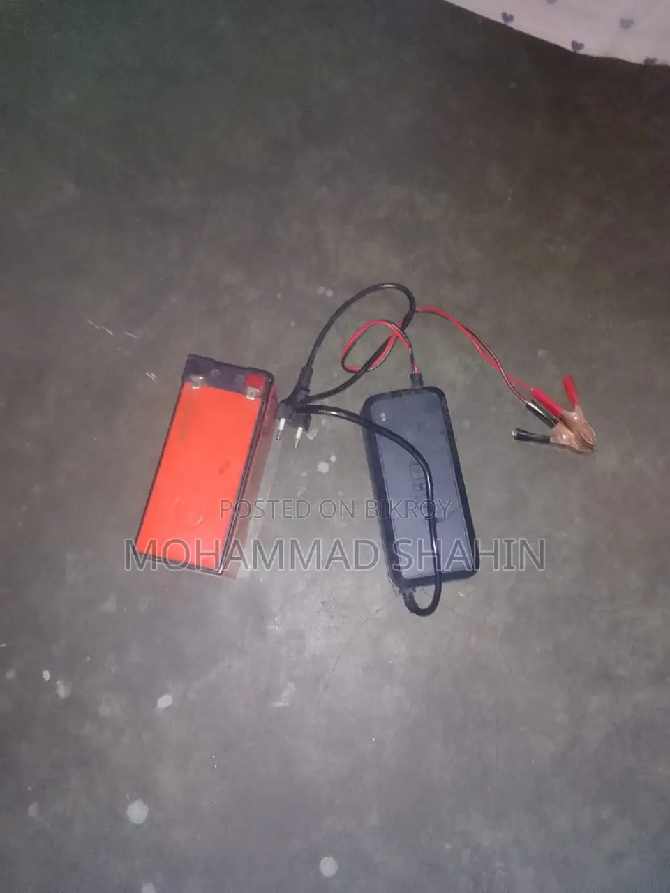 কাঠের তৈরি কসমেটিকসের দোকান বিক্রয় হবে