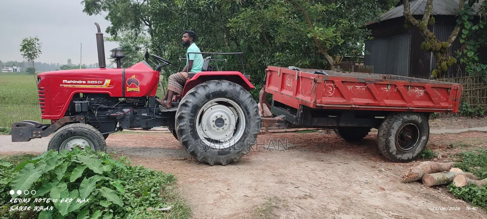 ৫৮৫ মডেলের এই ট্রাক্টর টি বিক্রি করা হবে লোকেশন,ধনবাড়ী,টাংগাইল