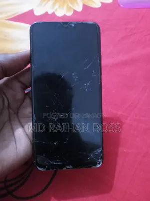 ভিভো ওয়াই৮১ ৩২ জিবি কালো