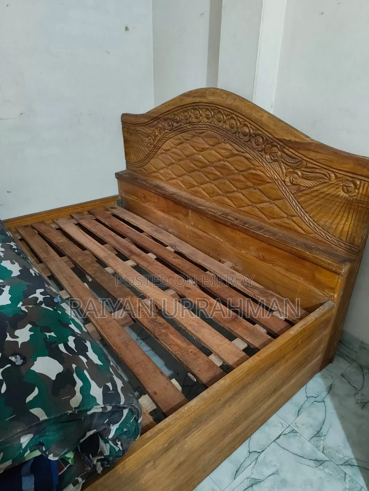 সেগুন কাঠের খাট