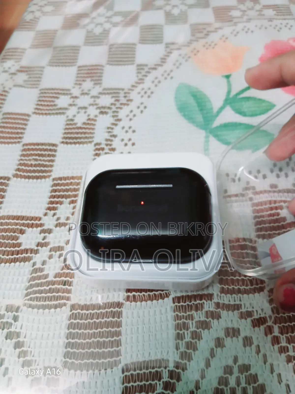 Airbuds Pro