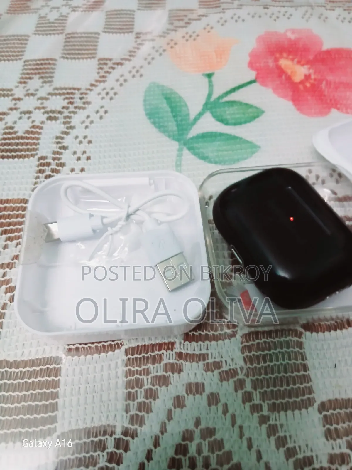 Airbuds Pro