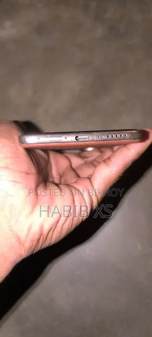 Vivo V60 256 GB Gold