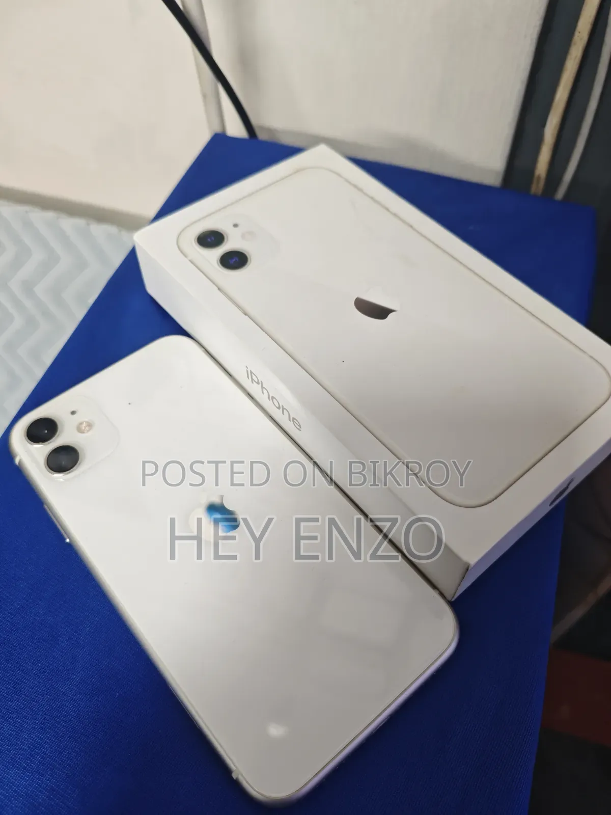 Apple iPhone 11 128 GB White