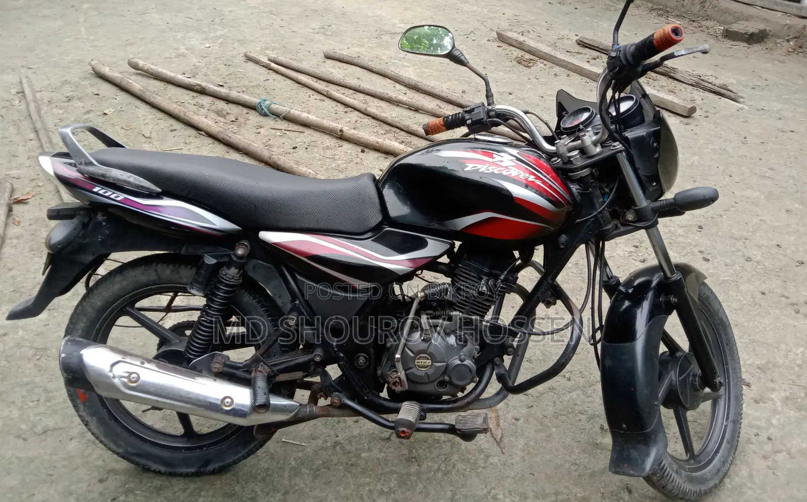 Bajaj Discover 100 2018 Red