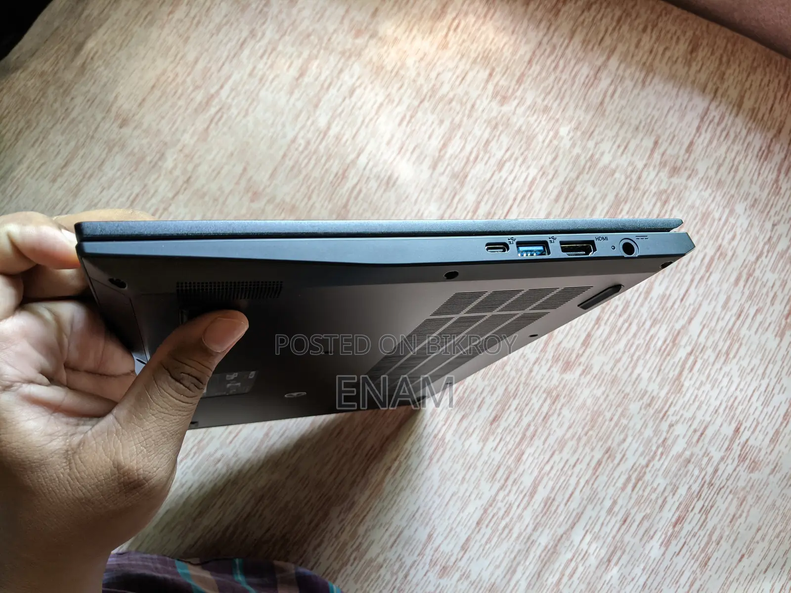 New Laptop 8GB Intel Core i5 SSD 512GB