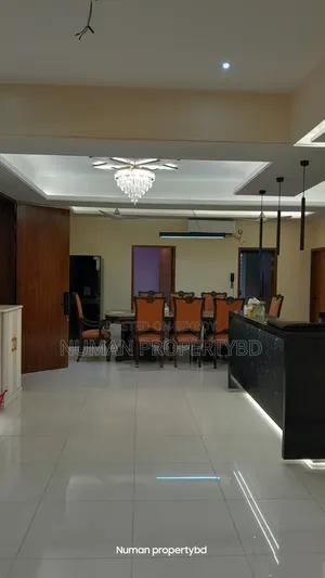বসুন্ধরায় নুমান প্রপার্টি বিডি-তে ৪ বেডরুমের অ্যাপার্টমেন্ট ভাড়ার জন্য