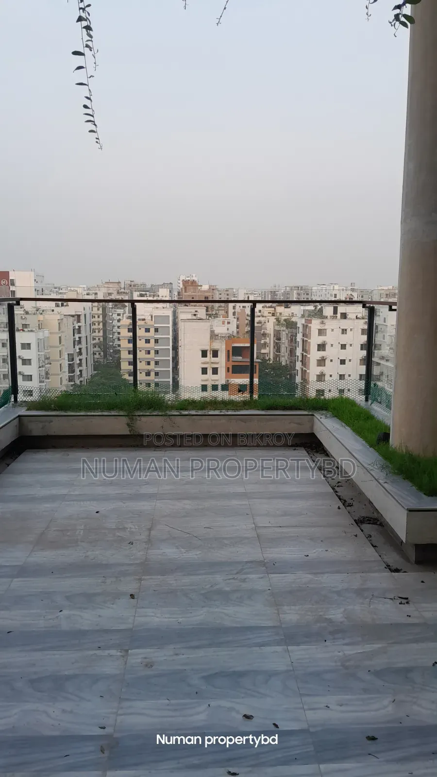 বসুন্ধরায় নুমান প্রপার্টি বিডি-তে ৪ বেডরুমের অ্যাপার্টমেন্ট ভাড়ার জন্য
