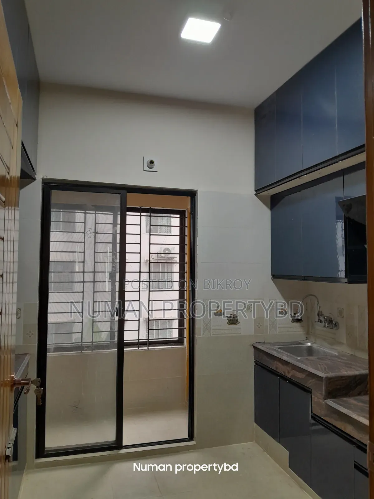3bdrm Apartment in Numan Property Bd, Basundhara for Rent