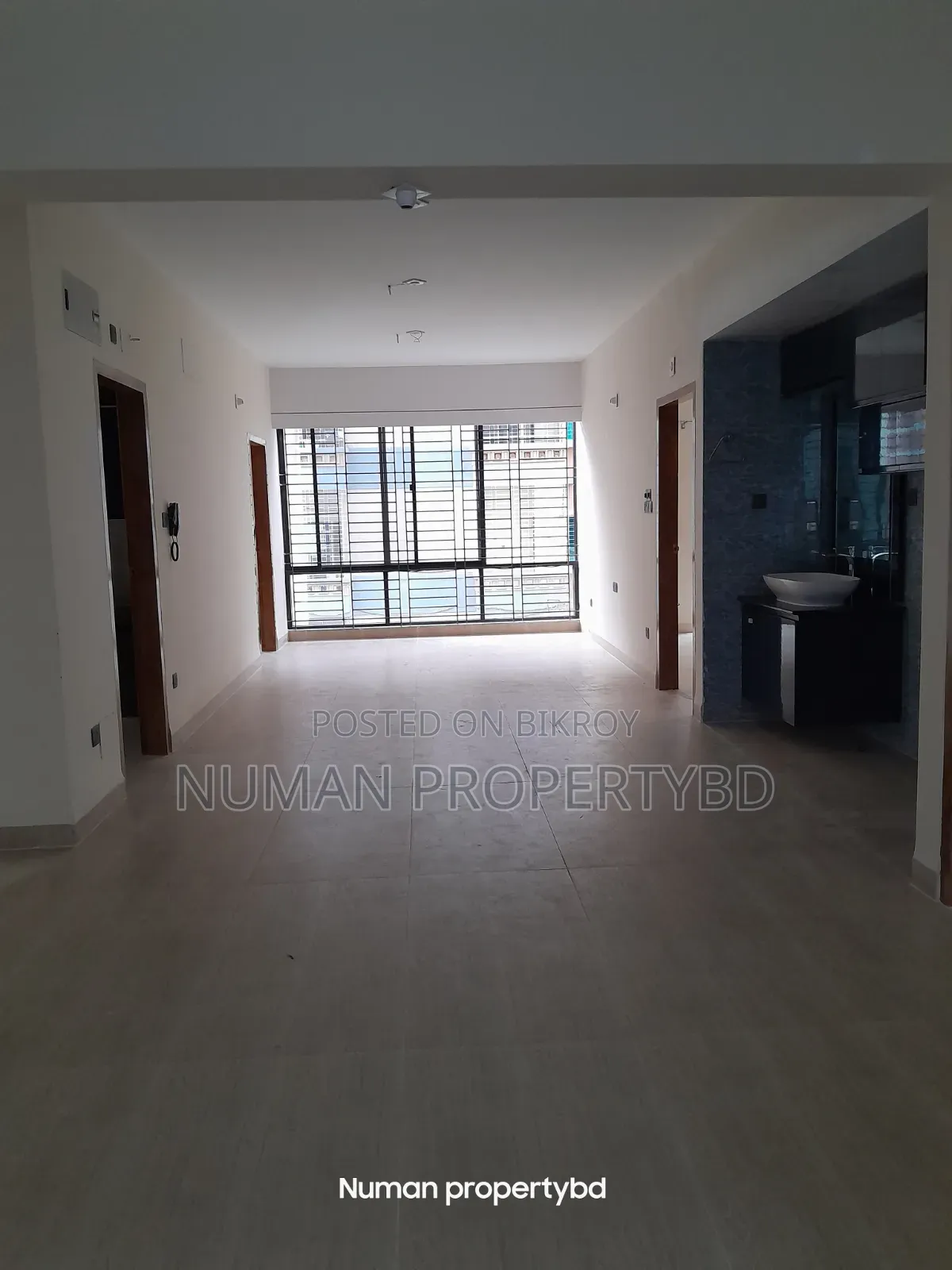 3bdrm Apartment in Numan Property Bd, Basundhara for Rent