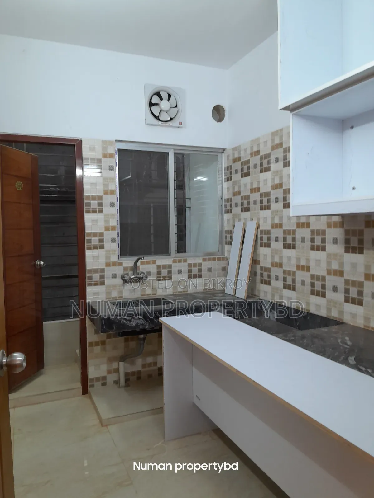 3bdrm Apartment in Numan Property Bd, Basundhara for Rent