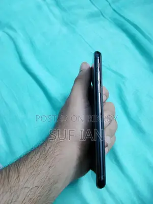 Apple iPhone X 64 GB Black