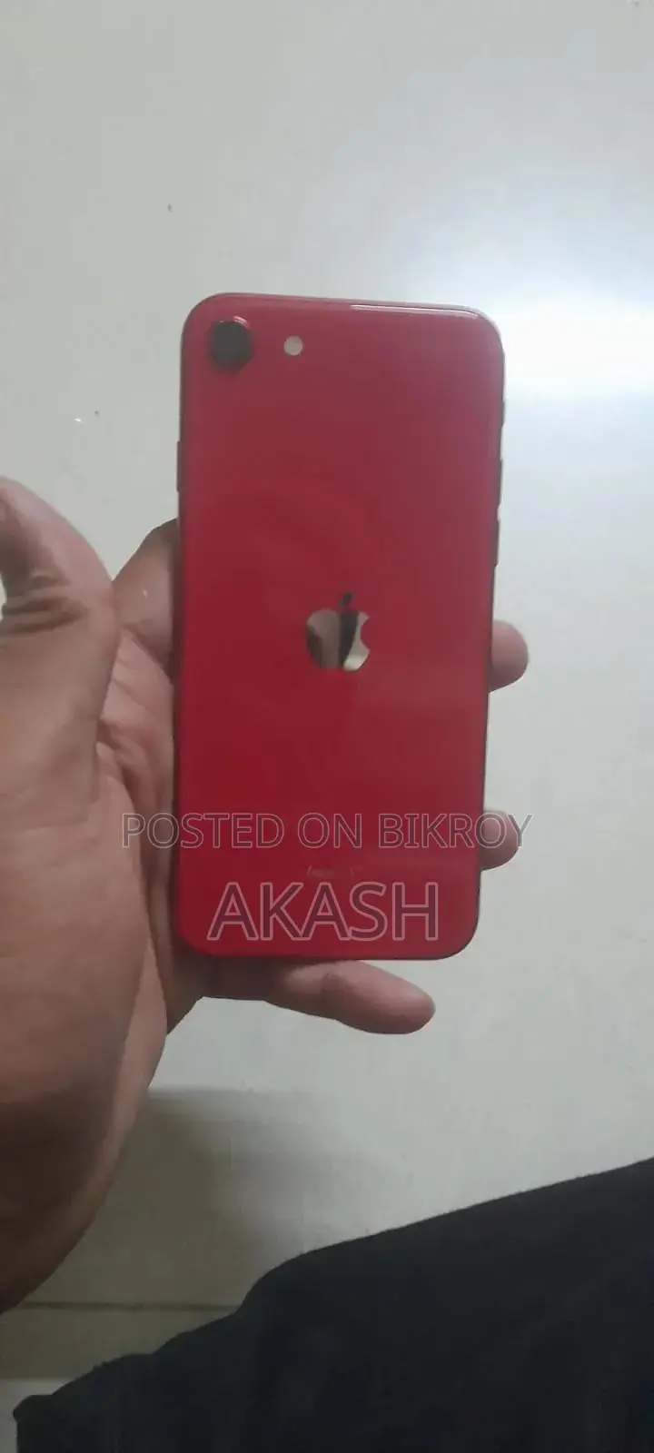 Apple iPhone SE (2020) 64 GB Red