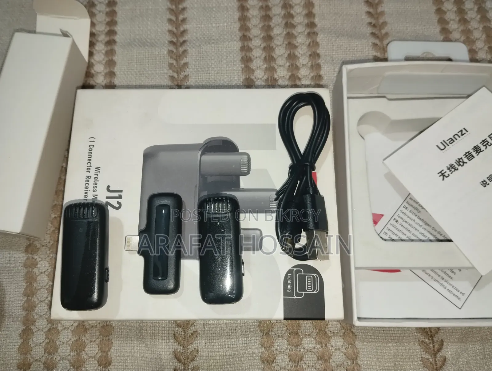Ulanzi J12 Wireless Microphone