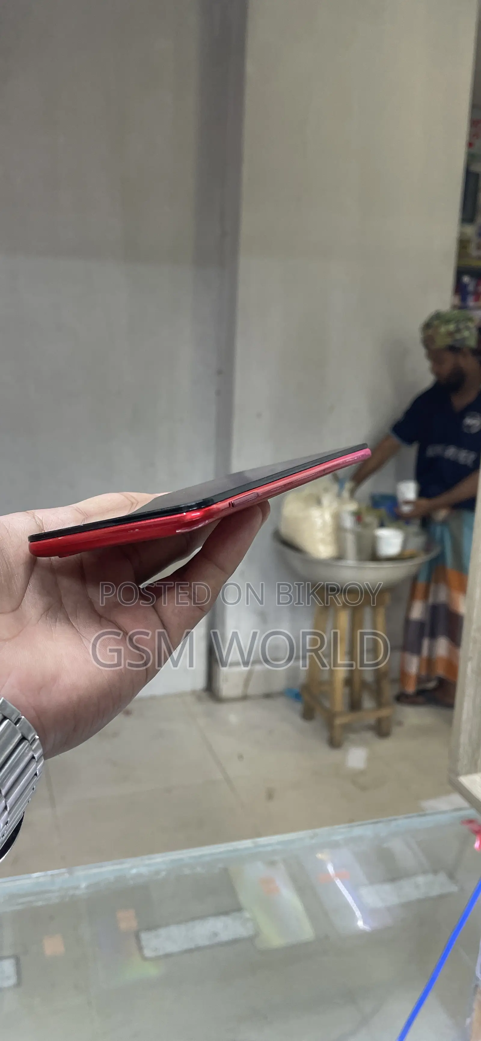 ভিভো ওয়াই৯৩ ১২৮ জিবি লাল
