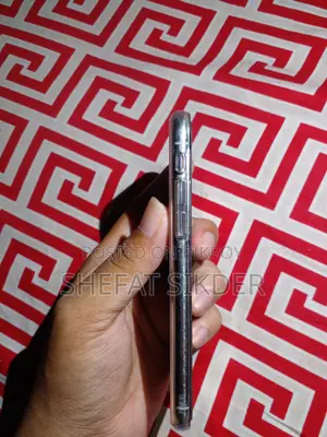 অ্যাপল আইফোন এক্স ৬৪ জিবি হোয়াইট