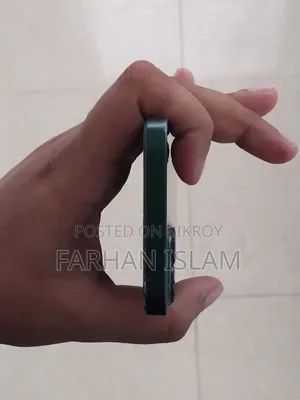 Apple iPhone 13 128 GB Green