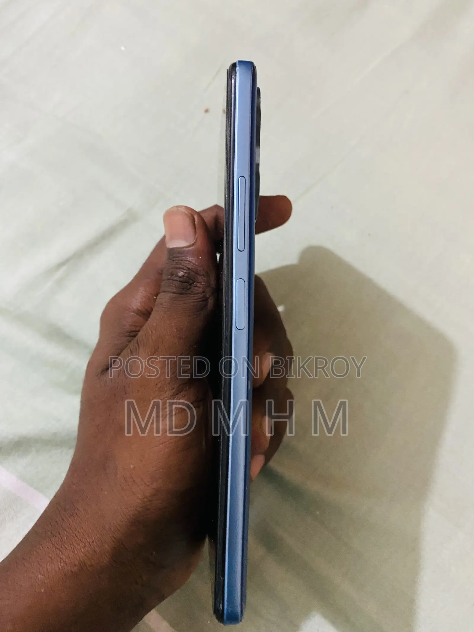 New Realme 12 5G 256 GB Blue