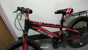 বাচ্চাদের বাইসাইকেল বিক্রয়।