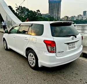 Toyota Axio 2010 White