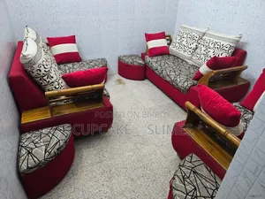 6 Seat Sofa With Centre Table Along 4 Tool Use as Mini Dining Table