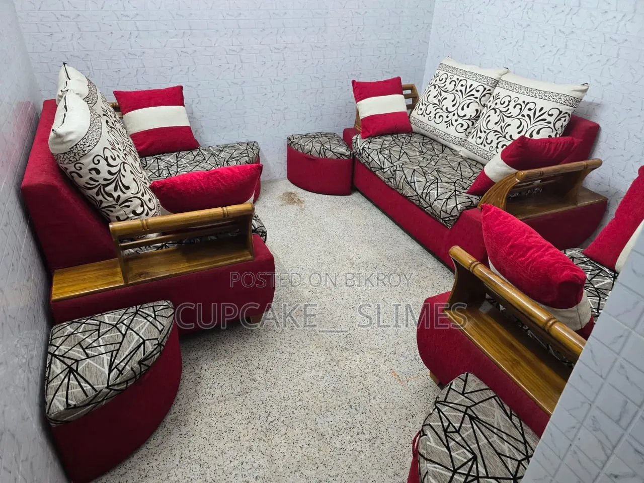 6 Seat Sofa With Centre Table Along 4 Tool Use as Mini Dining Table