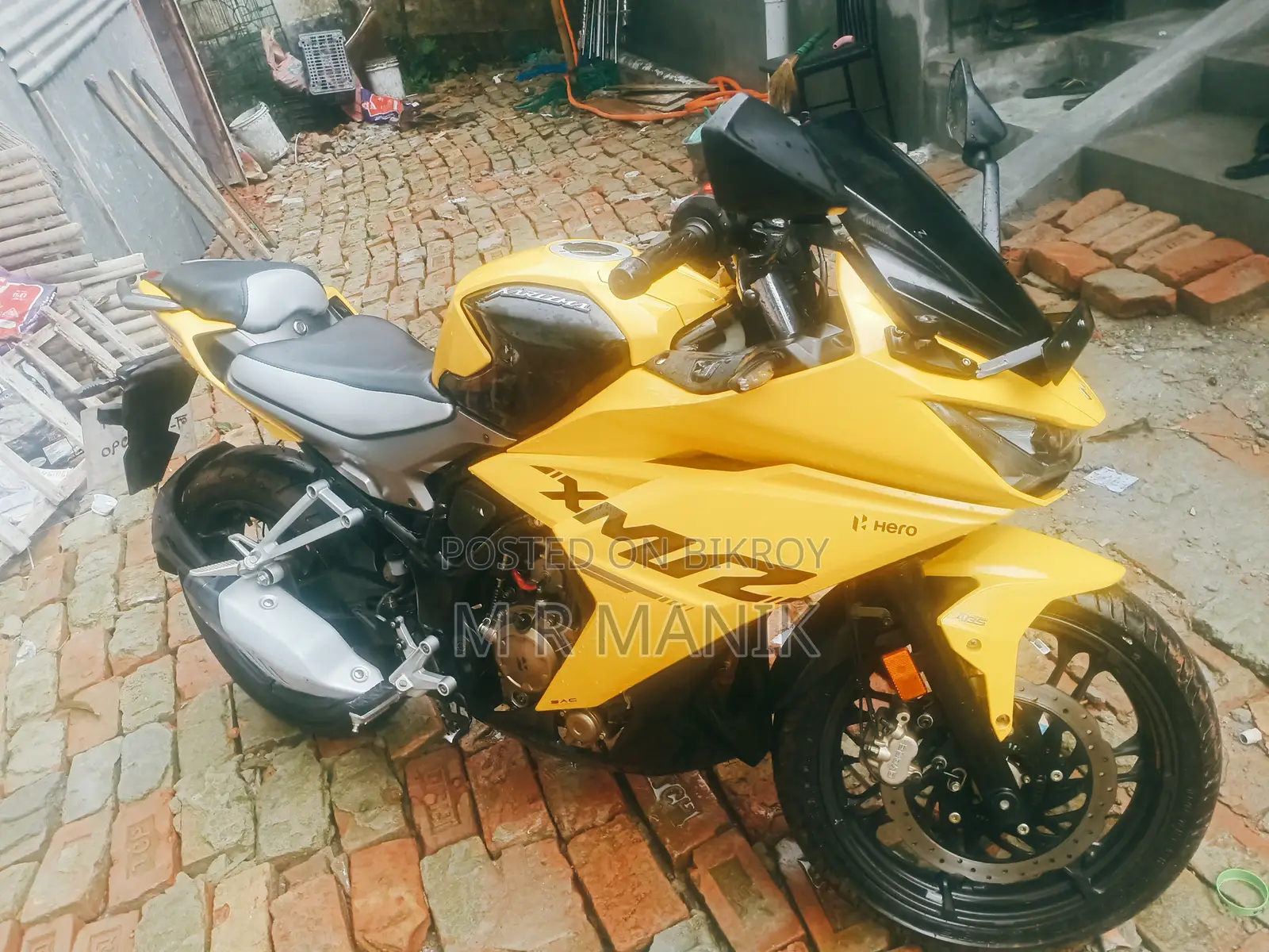 Hero Karizma XMR 210 2024 Yellow